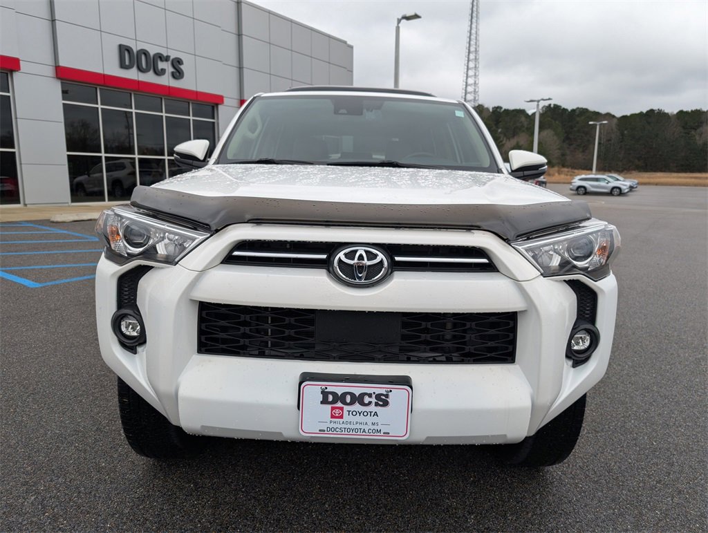 Used 2021 Toyota 4Runner SR5 Premium w/ Moonroof Package image 8