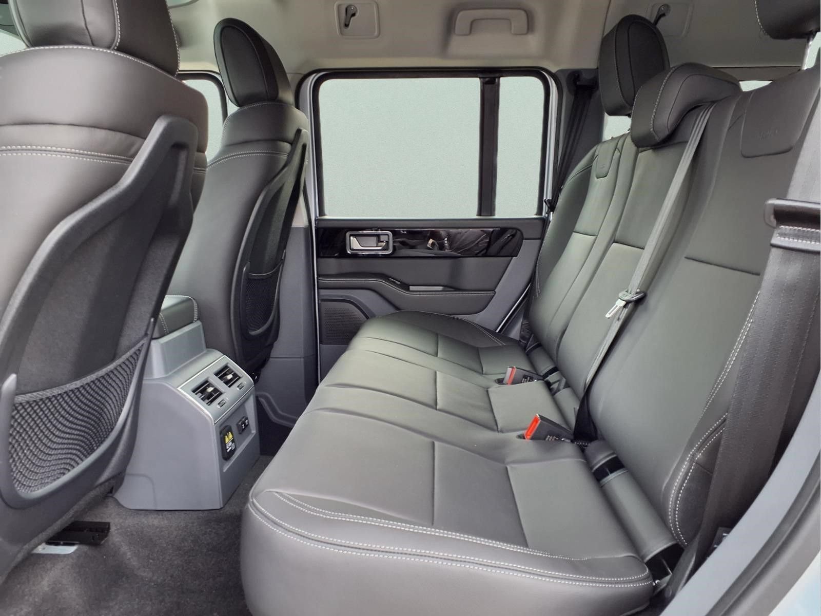 New 2026 INEOS Grenadier Station Wagon AWD/4WD image 10