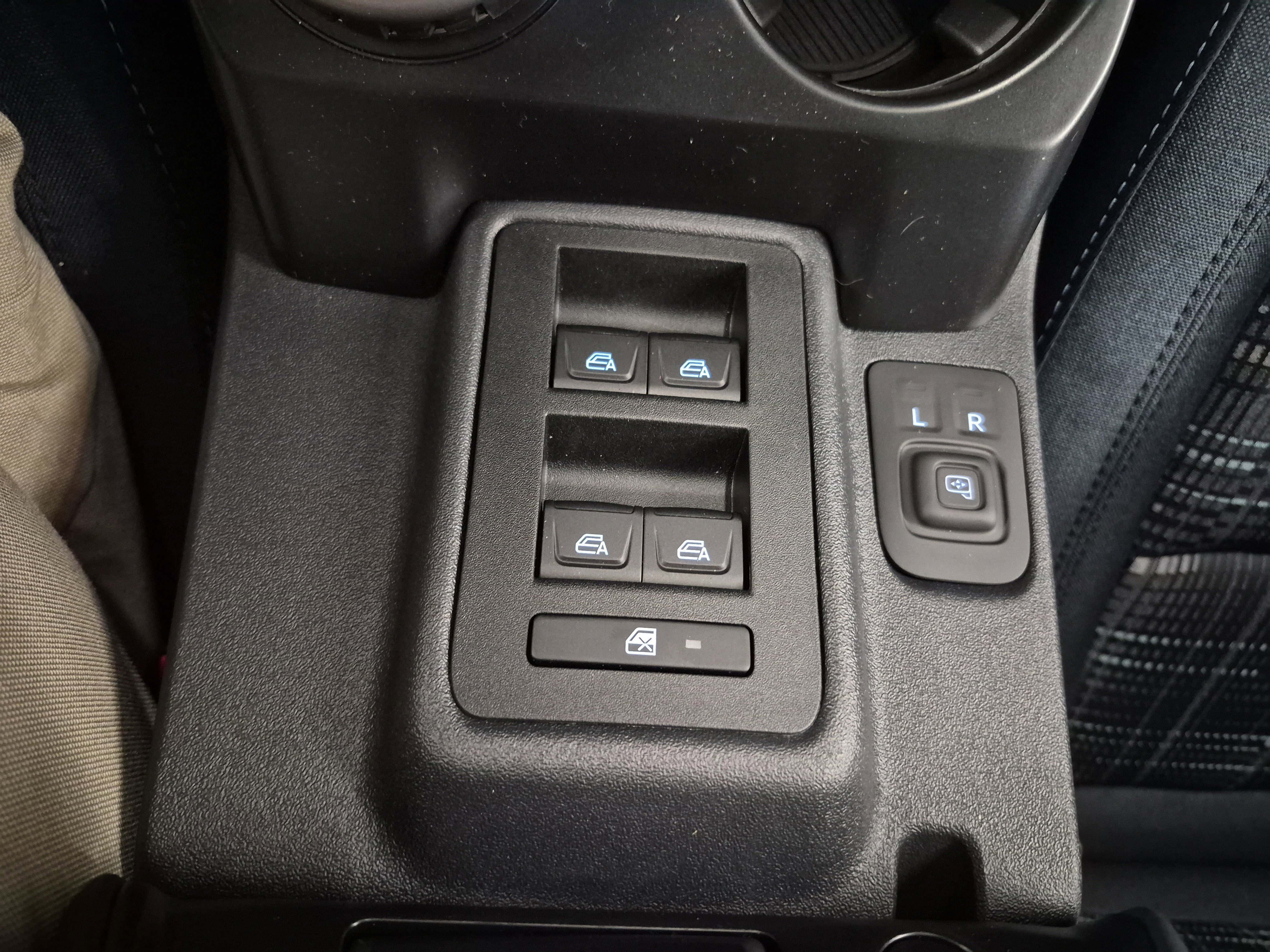 New 2025 Ford Bronco Heritage Edition image 29