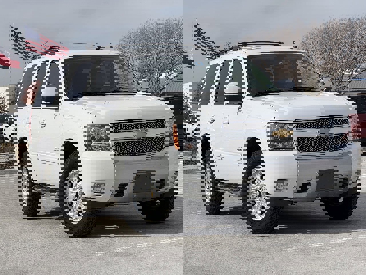 Used 2013 Chevrolet Tahoe LT image 2