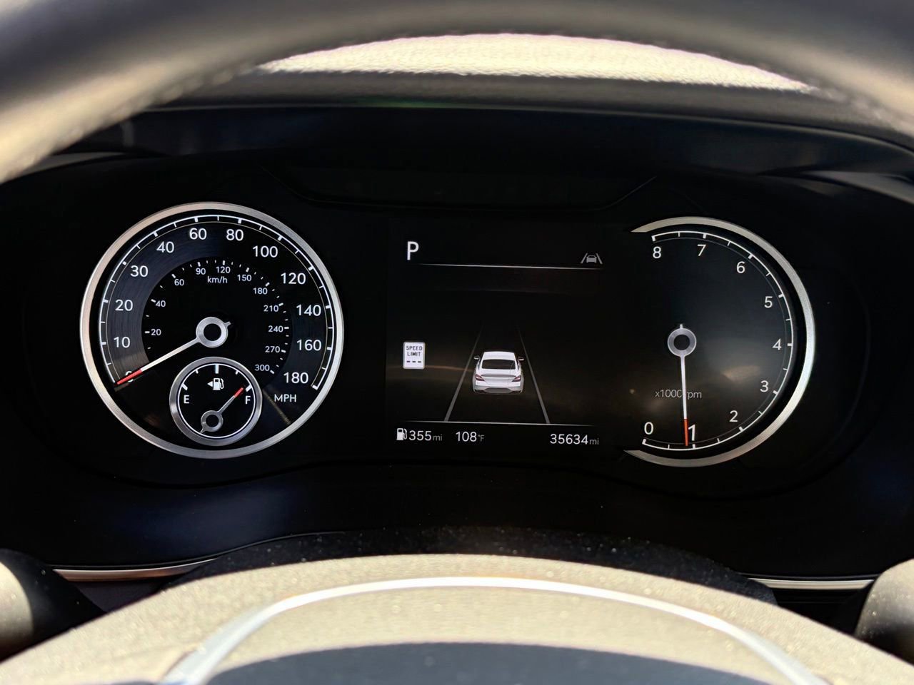 Used 2025 Genesis G70 2.5T AWD/4WD image 10
