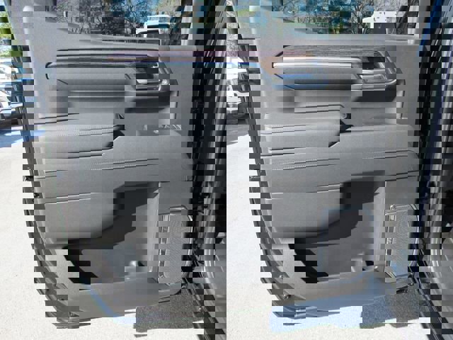 New 2026 GMC Sierra 1500 Elevation image 21