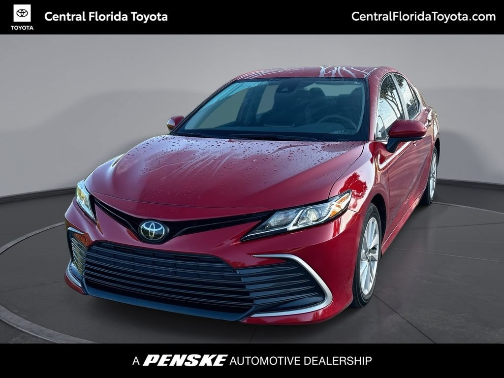 Used 2023 Toyota Camry LE FWD image 1