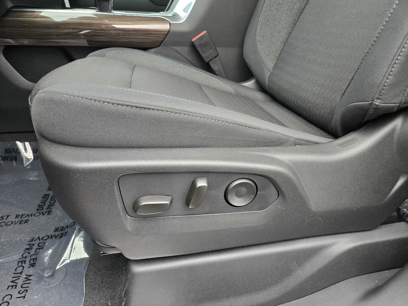 New 2026 Chevrolet Silverado 1500 RST w/ Z71 Off-Road Package image 16