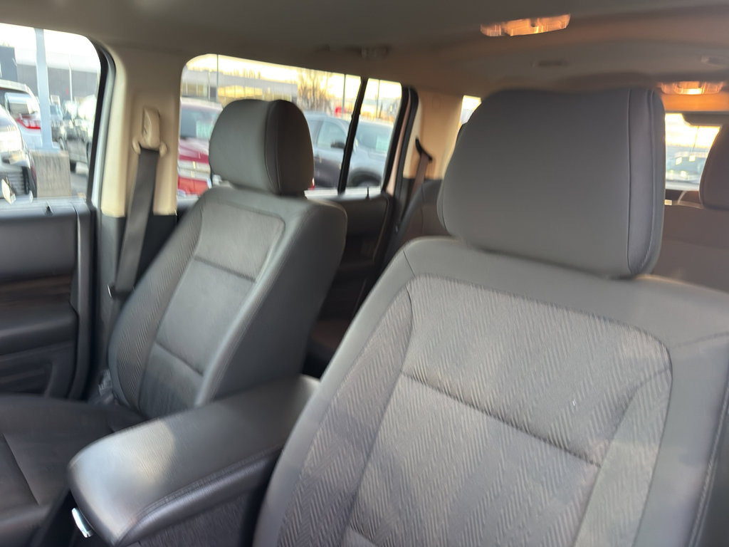 Used 2019 Ford Flex SEL w/ Class III Trailer Tow Package image 27