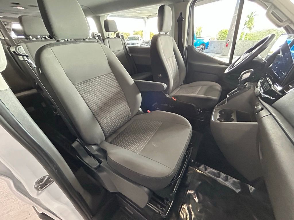Used 2024 Ford Transit 350 XLT image 34