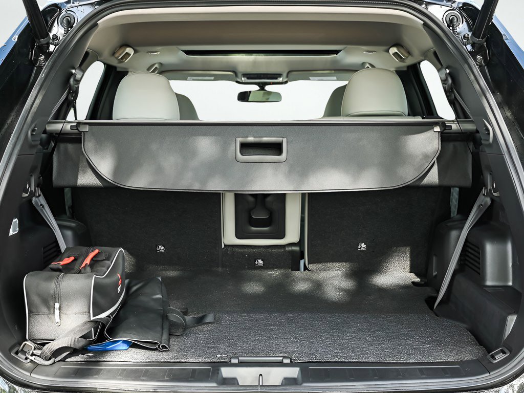 New 2025 Mitsubishi Outlander SEL image 8