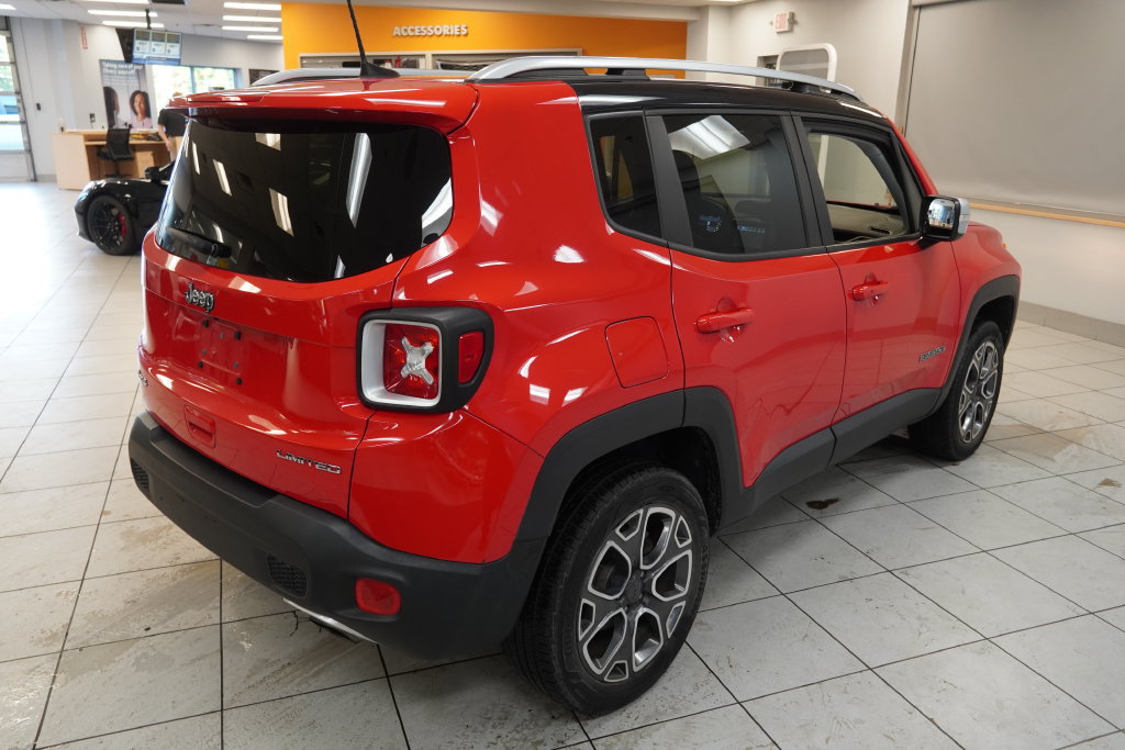 Used 2018 Jeep Renegade Limited AWD/4WD image 13
