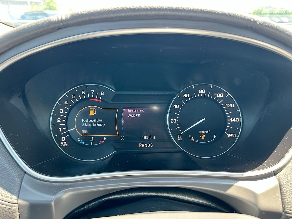 Used 2016 Lincoln MKX Reserve w/ Technology Package FWD image 12