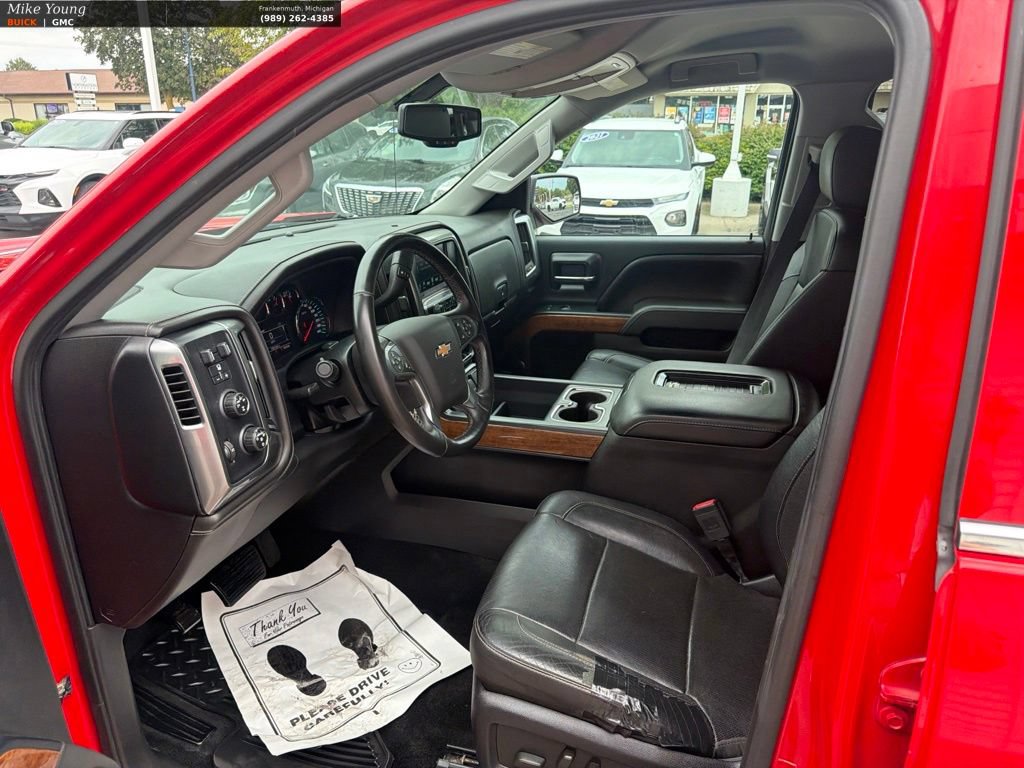 Used 2016 Chevrolet Silverado 1500 LTZ Z71 w/ LTZ Plus Package AWD/4WD image 11
