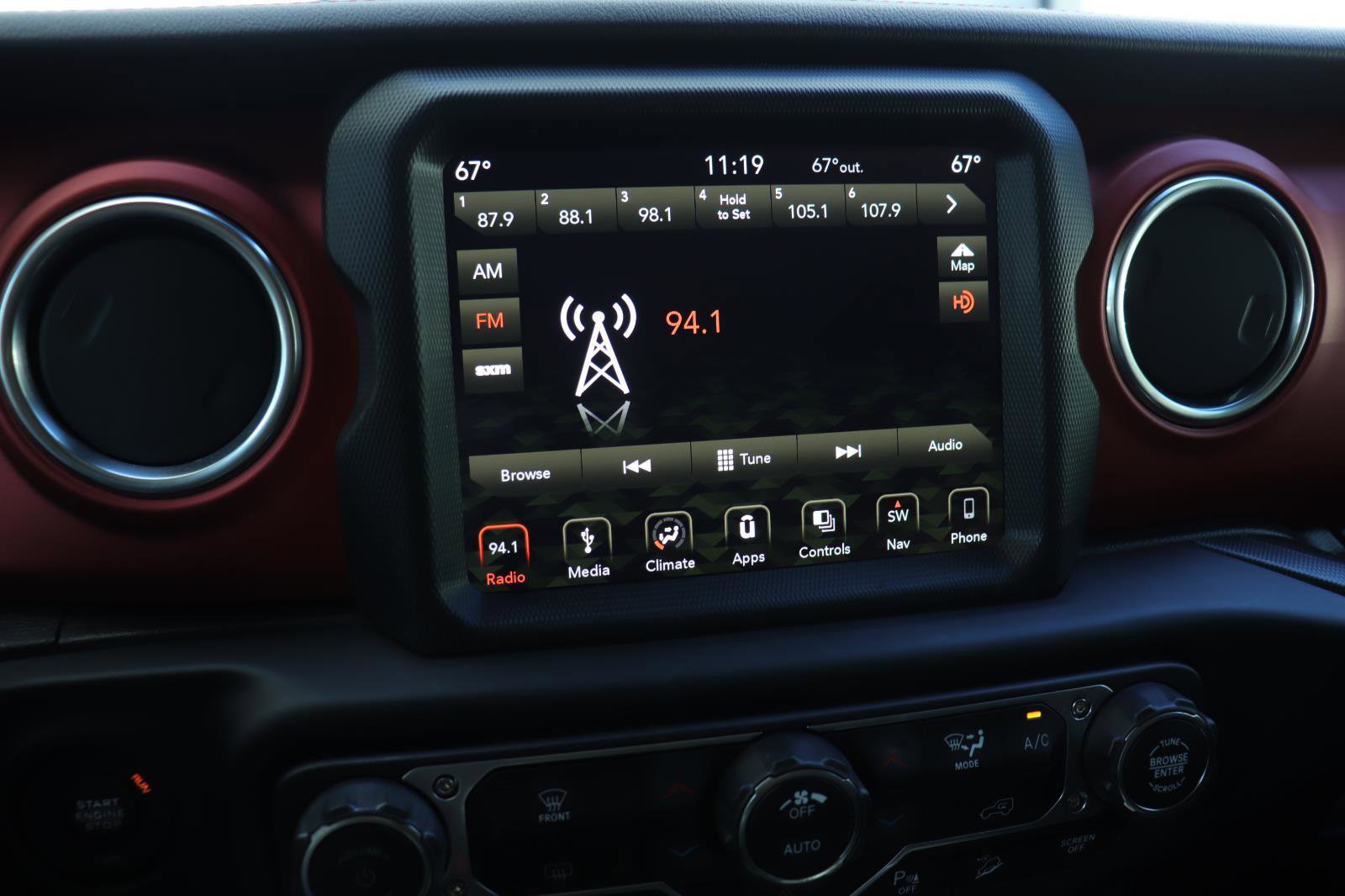 Used 2019 Jeep Wrangler Unlimited Rubicon image 28