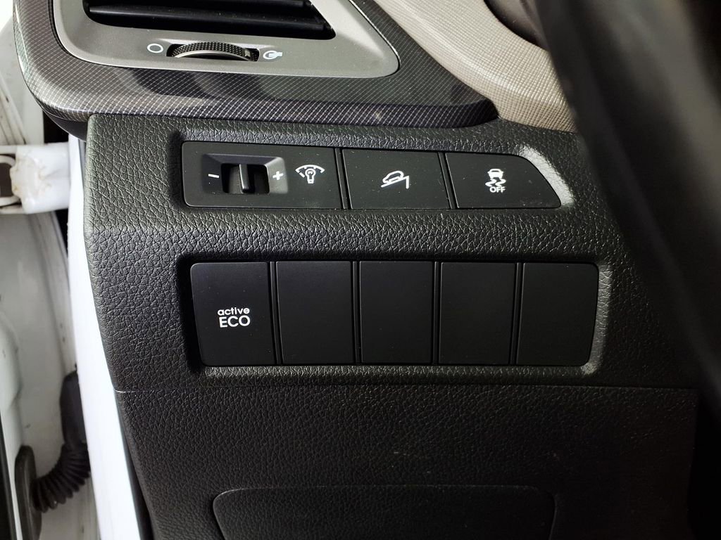 Used 2014 Hyundai Santa Fe Sport w/ Popular Equipment Package 02 FWD image 19