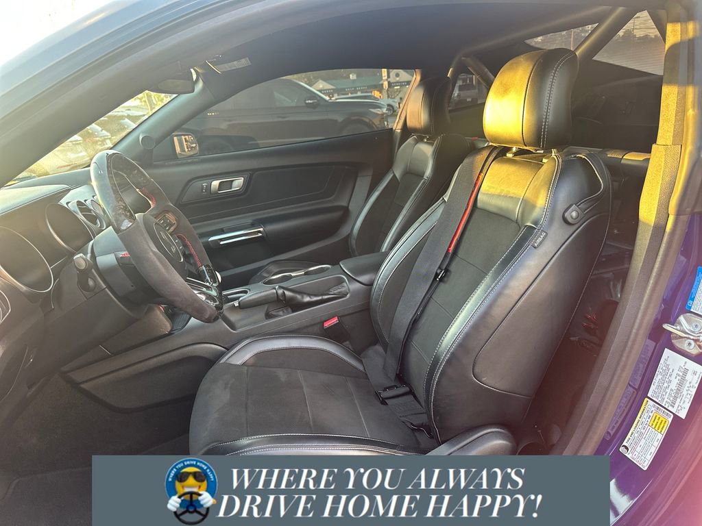 Used 2016 Ford Mustang Shelby GT350 w/ Technology Package image 7