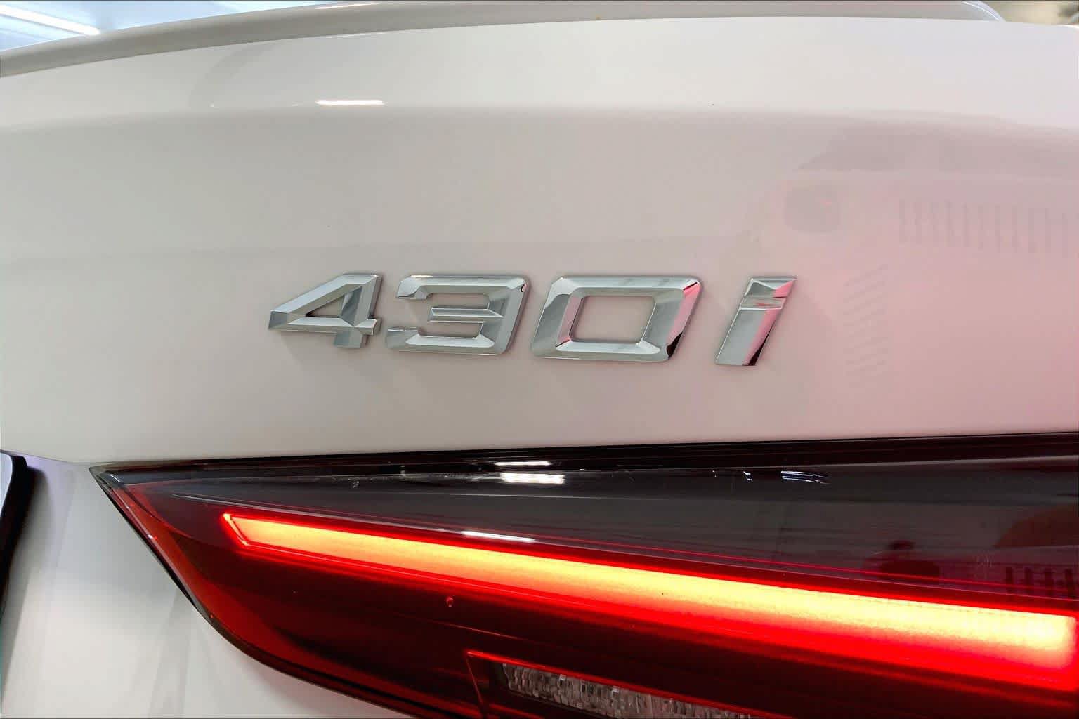 Used 2023 BMW 430i xDrive Coupe w/ M Sport Package AWD/4WD image 29