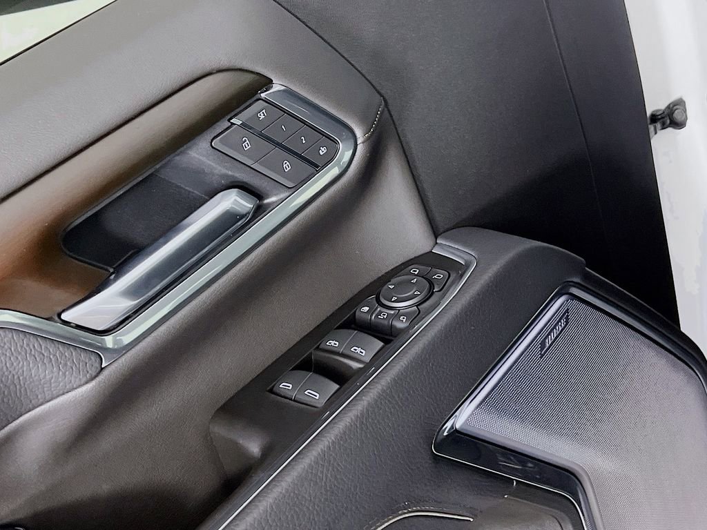 Certified 2025 GMC Sierra 2500 Denali image 16