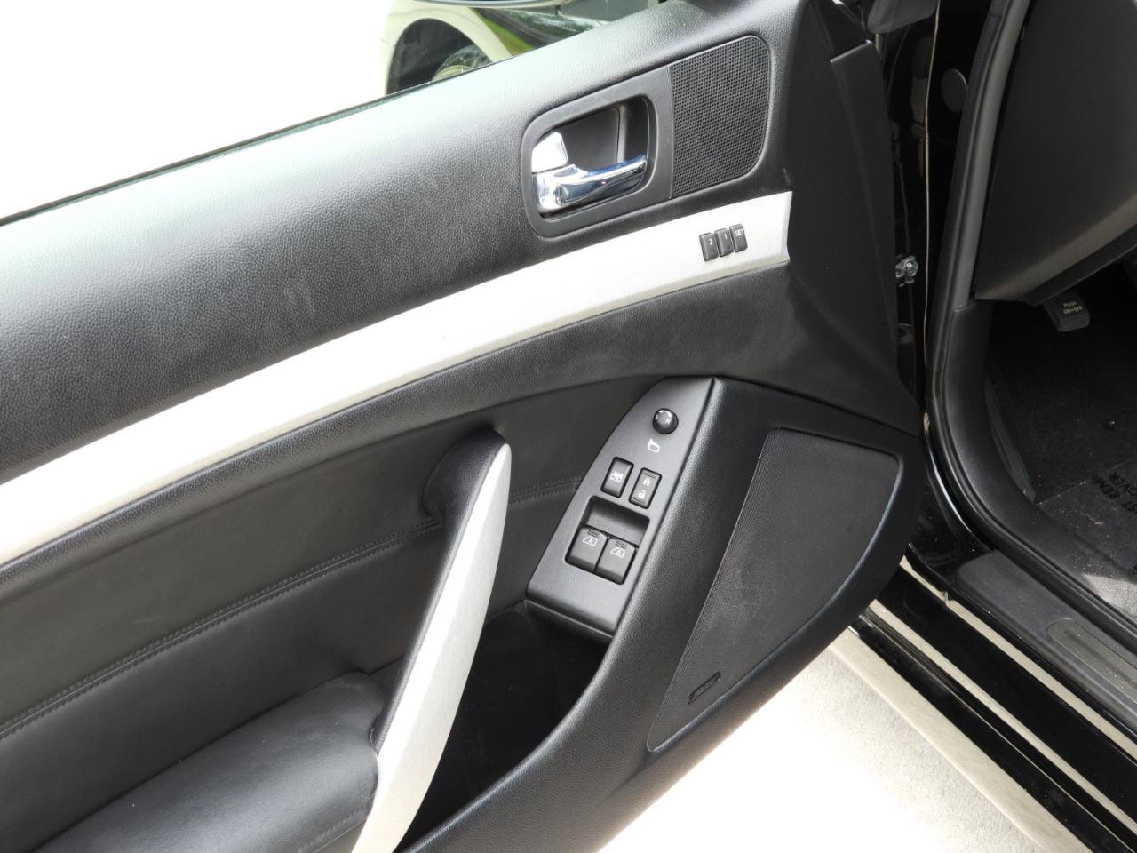 Used 2009 INFINITI G37 Journey w/ Premium Pkg RWD image 46