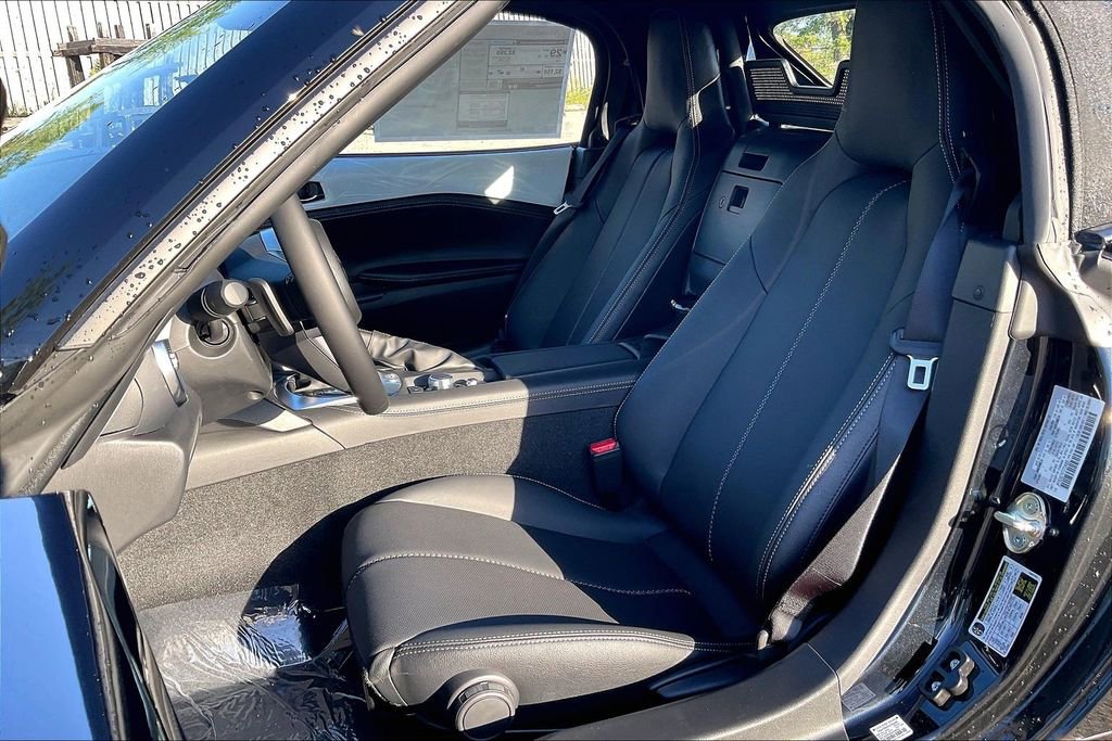 New 2026 MAZDA MX-5 Miata Grand Touring w/ Weather Package RWD image 9