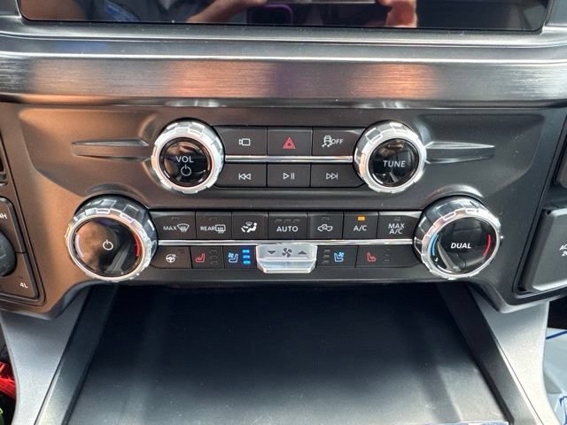 New 2026 Ford F250 Lariat w/ Lariat Ultimate Package AWD/4WD image 30