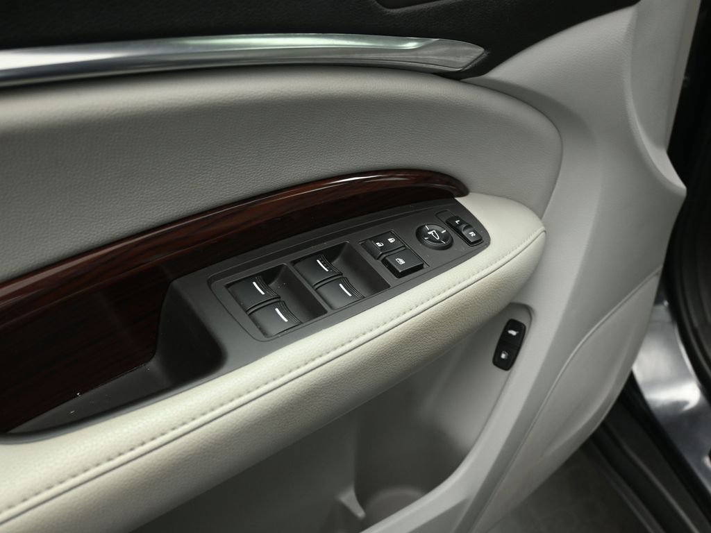 Used 2016 Acura MDX SH-AWD w/ Technology Package image 8