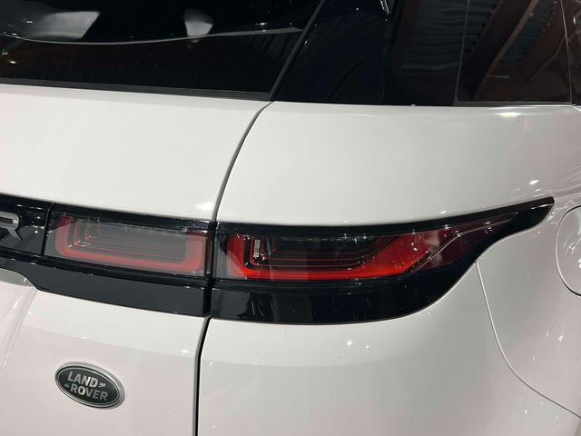 Used 2023 Land Rover Range Rover Evoque R-Dynamic SE image 14