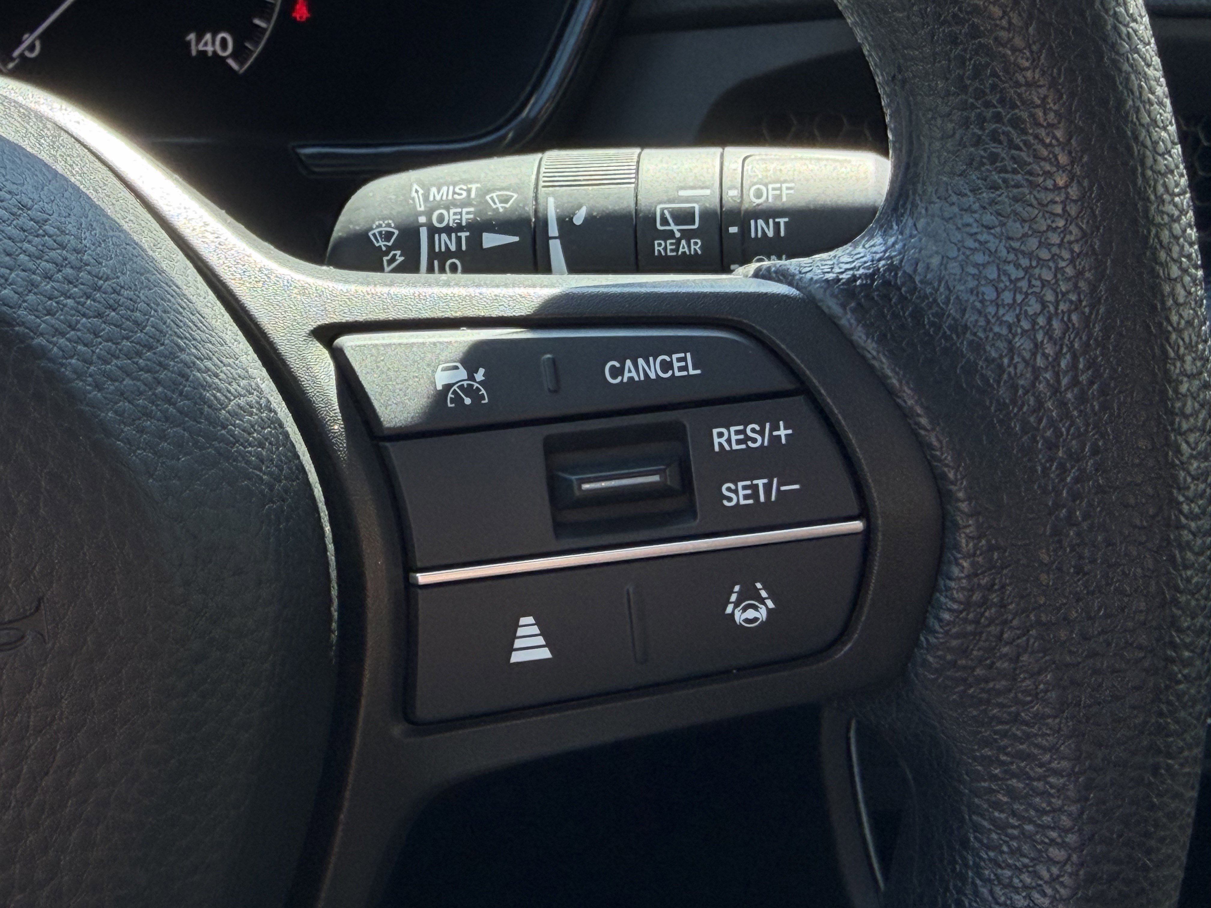 Used 2023 Honda CR-V EX image 23