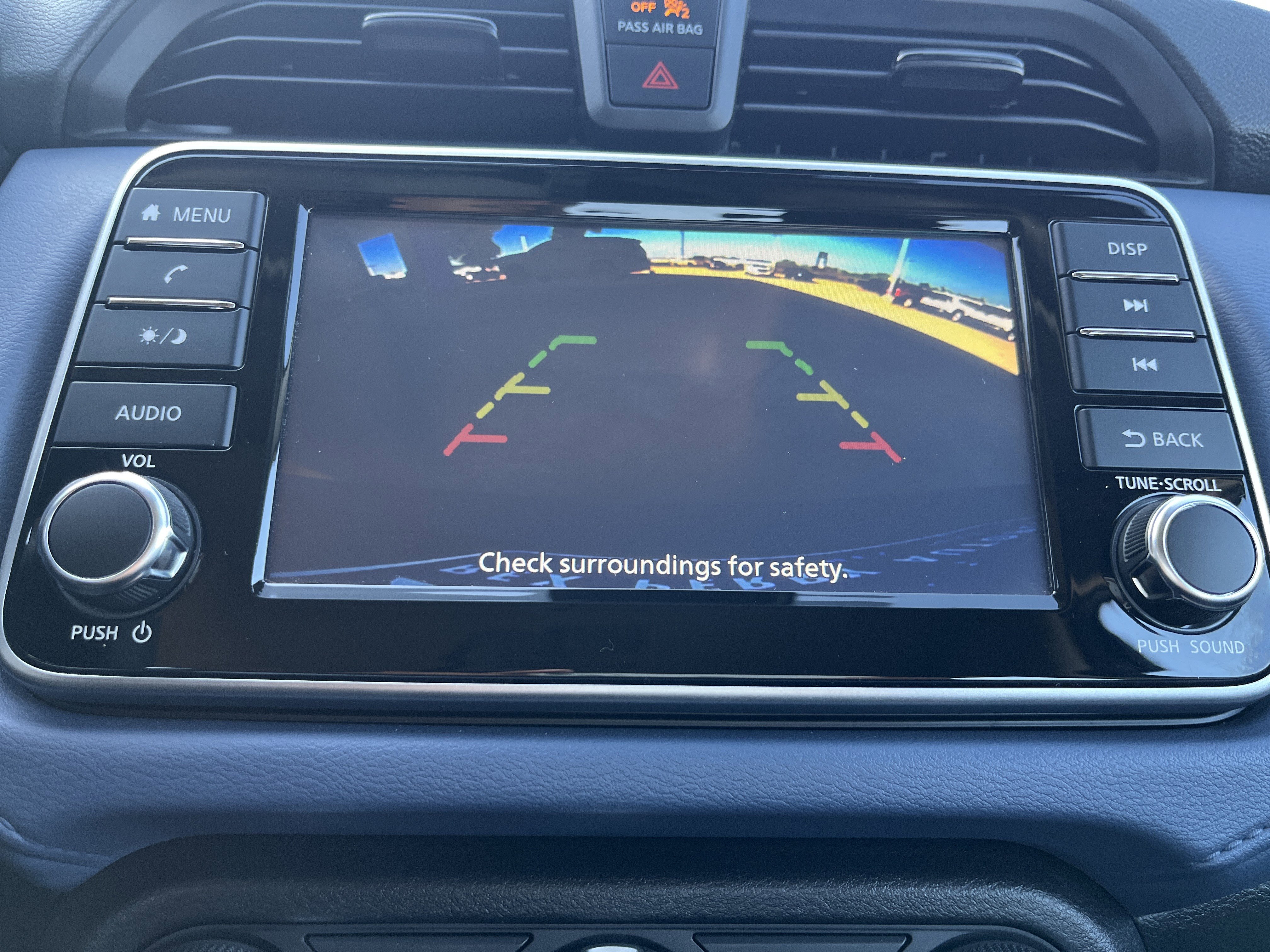 Used 2024 Nissan Versa SV image 6