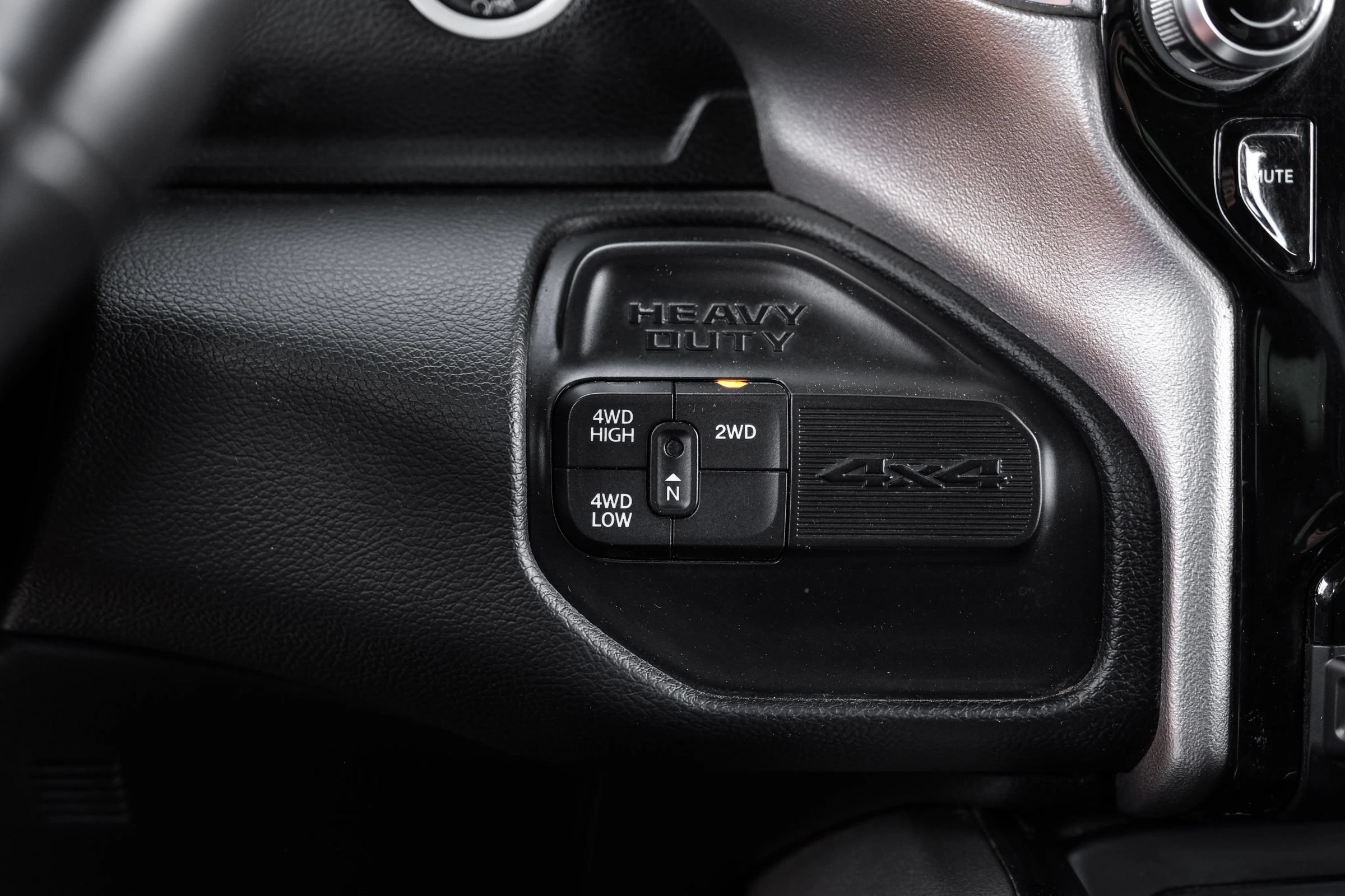 Used 2019 RAM 3500 Laramie AWD/4WD image 35