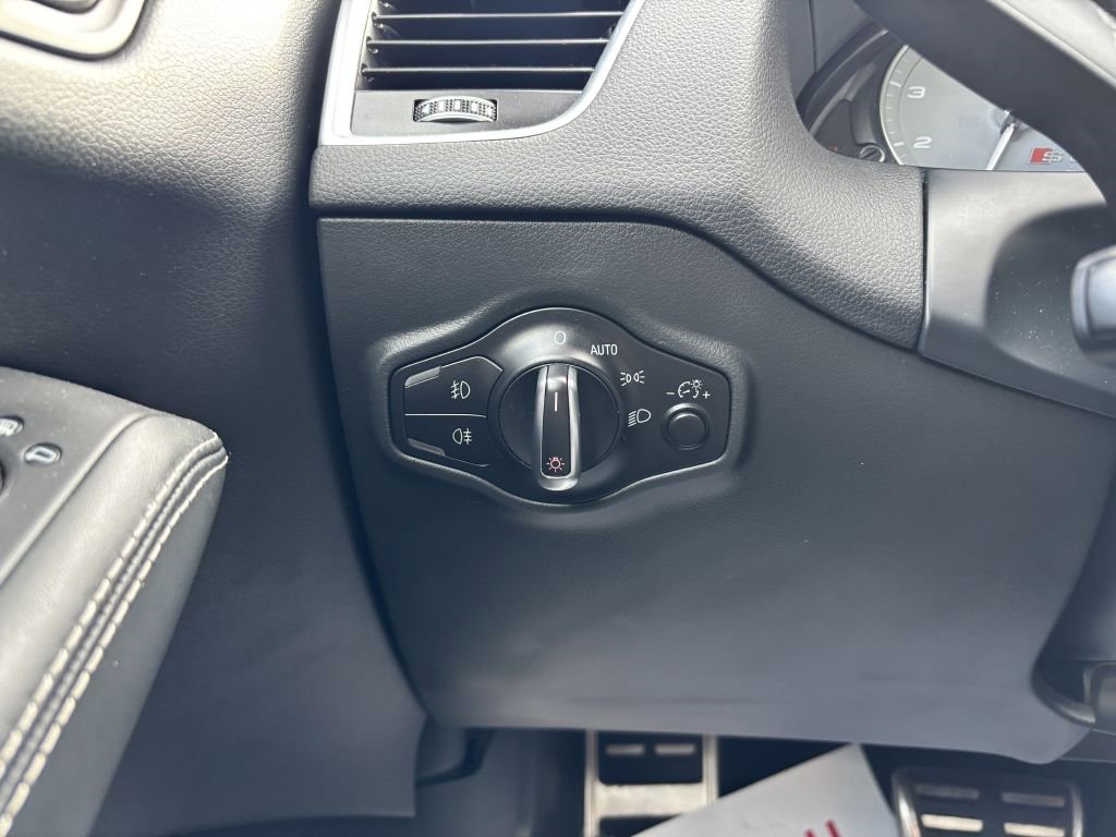 Used 2016 Audi SQ5 Premium Plus image 26