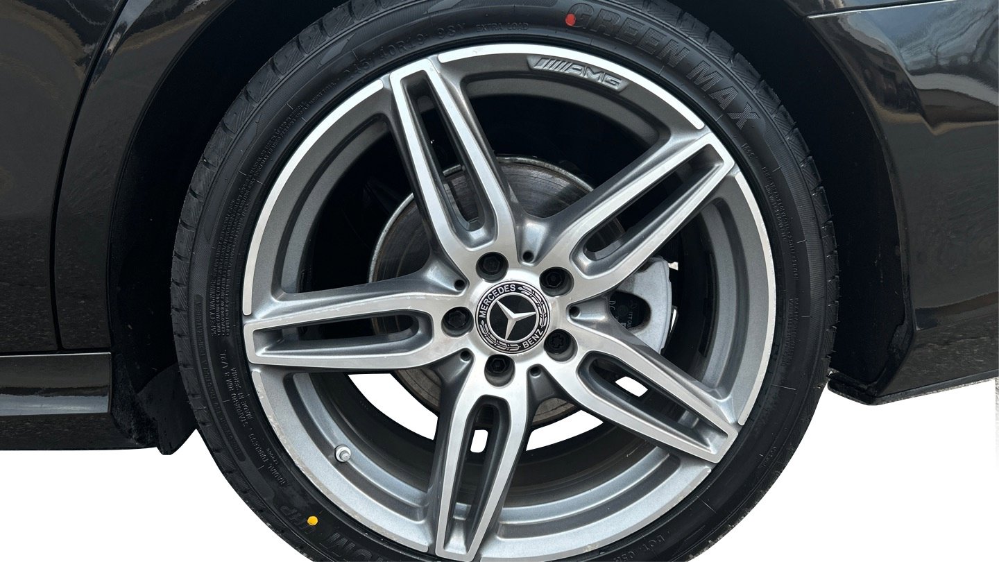 Used 2018 Mercedes-Benz E 300 image 52