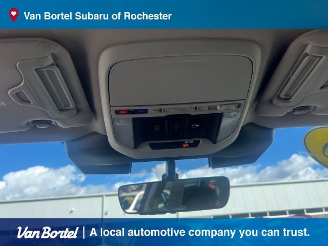 Used 2023 Subaru Forester Touring AWD/4WD image 23
