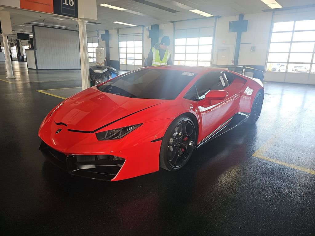 Used 2016 Lamborghini Huracan LP 580-2 image 2