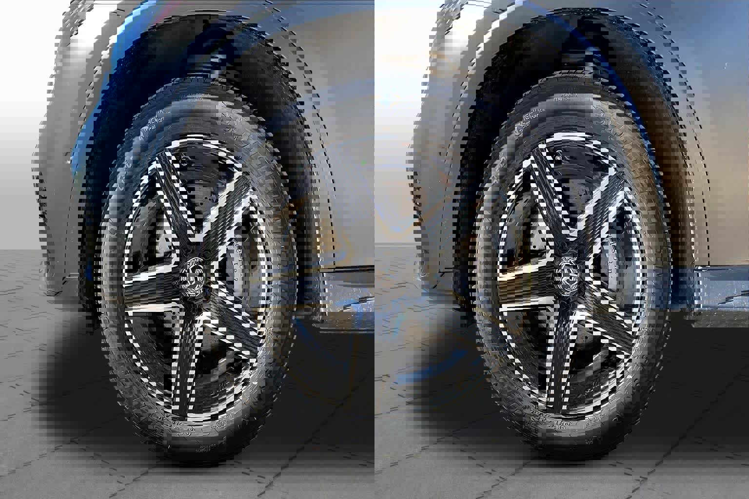 Certified 2024 Mercedes-Benz GLC 300 4MATIC image 11