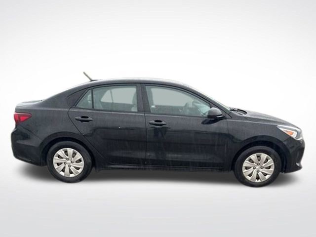 Used 2018 Kia Rio S FWD image 4