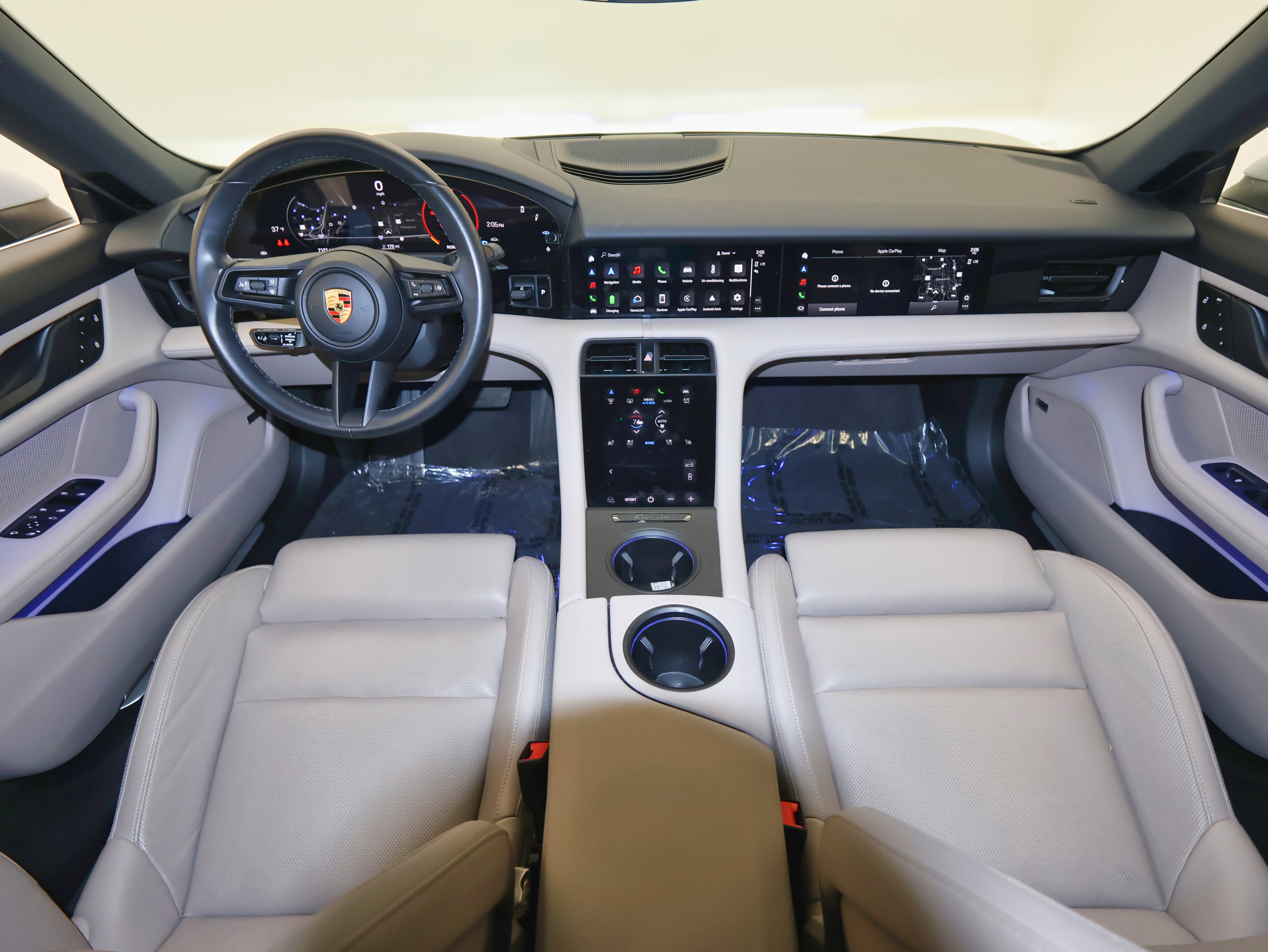 Used 2022 Porsche Taycan 4S image 29