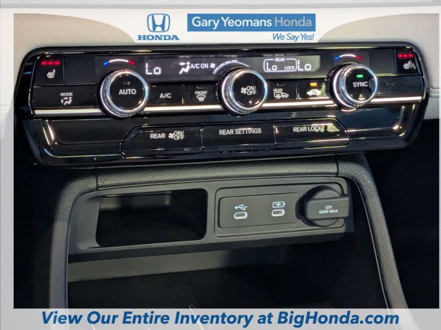 Used 2026 Honda Pilot Touring image 23