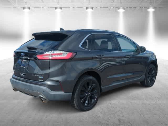 Used 2019 Ford Edge Titanium AWD/4WD image 8