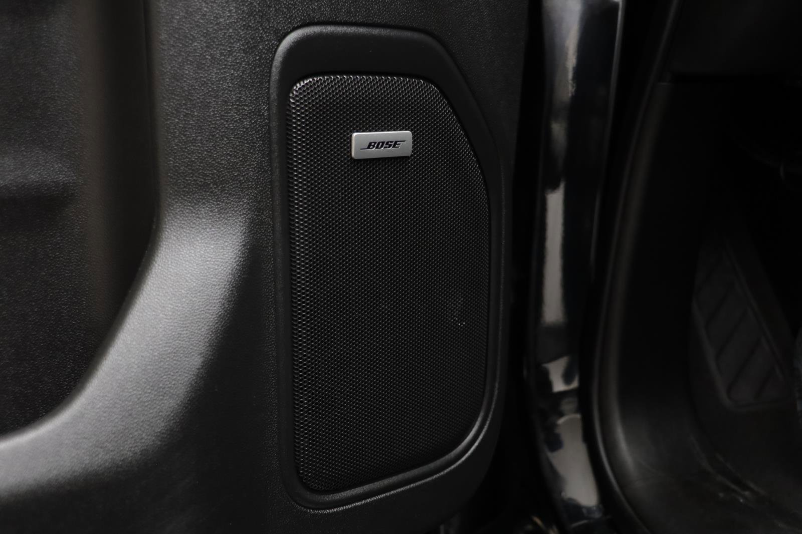 Used 2020 Chevrolet Silverado 3500 LTZ w/ LTZ Plus Package image 8