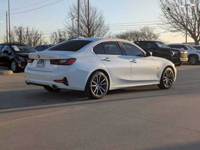 Used 2022 BMW 330e w/ Convenience Package image 6
