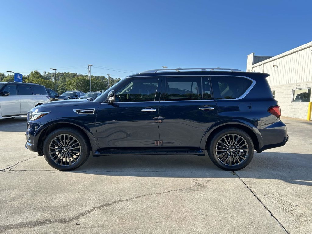 Used 2022 INFINITI QX80 Premium Select w/ All-Season Package RWD image 6