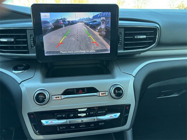 Used 2022 Ford Explorer XLT w/ Equipment Group 202A image 20