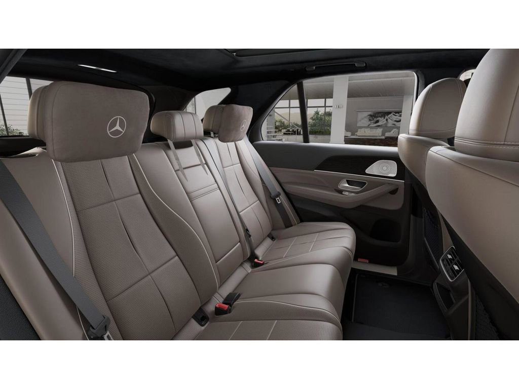 New 2026 Mercedes-Benz GLE 450e 4MATIC image 5
