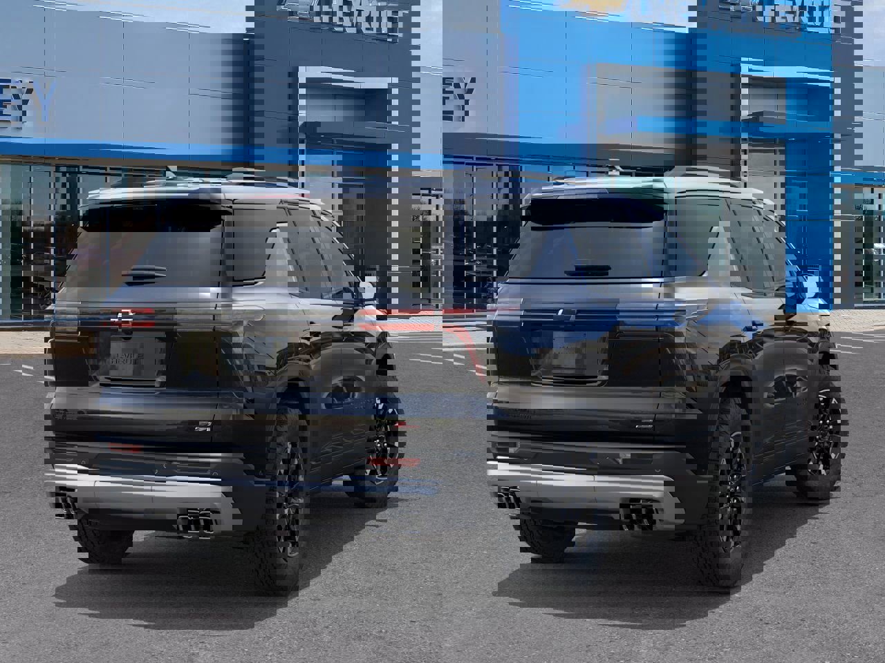 New 2026 Chevrolet Traverse Z71 w/ Enhanced Driving Package AWD/4WD image 4