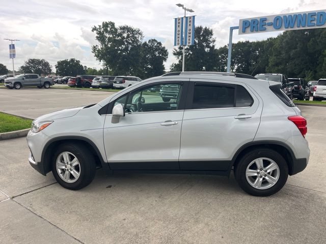 Used 2017 Chevrolet Trax LT FWD image 3