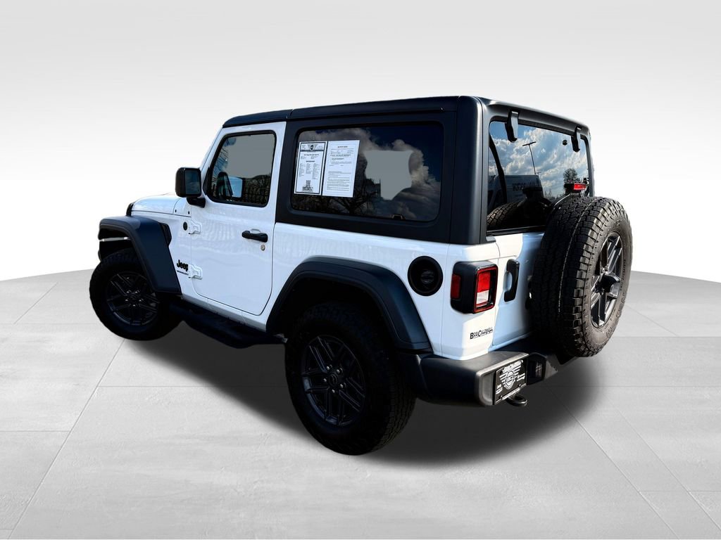 Used 2024 Jeep Wrangler Sport S image 5