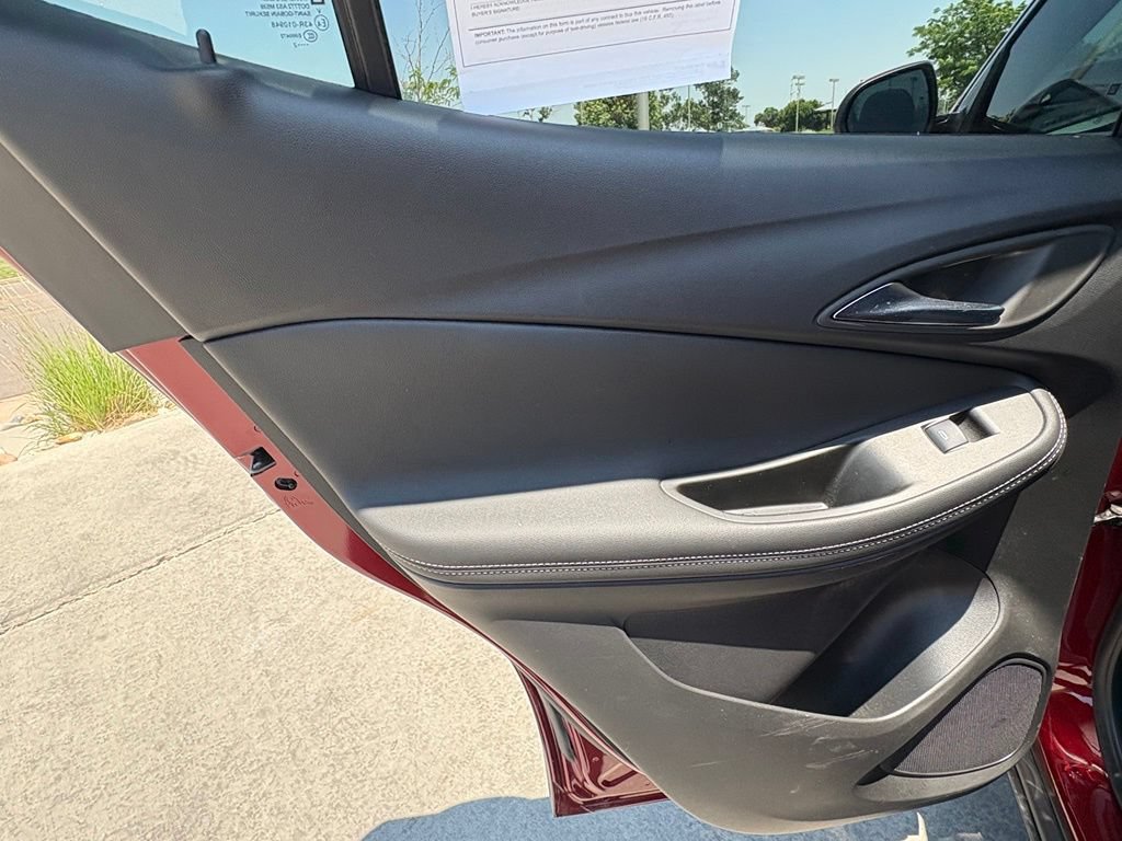 Used 2022 Buick Encore GX Preferred w/ Cold Weather Comfort Package FWD image 24
