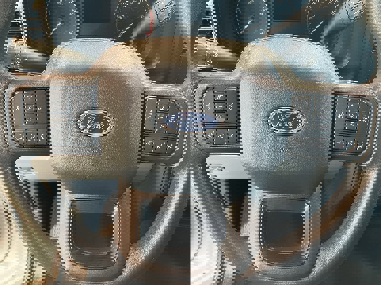 Used 2024 Ford F250 XLT image 16