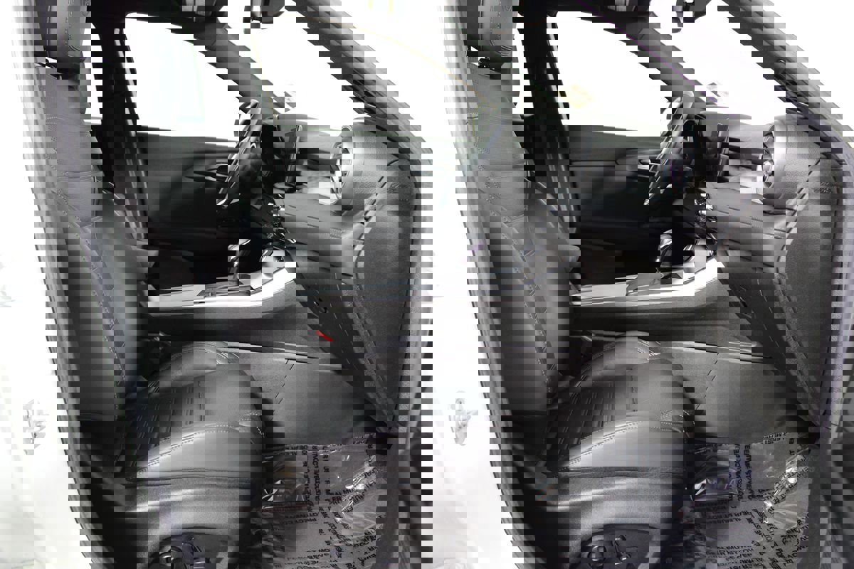 Used 2024 Alfa Romeo Tonale Ti w/ Premium Interior Package image 20