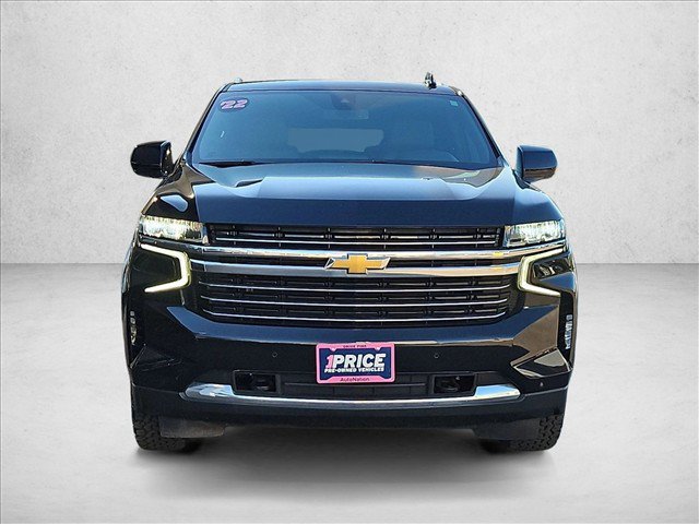 Used 2022 Chevrolet Suburban LT AWD/4WD image 2