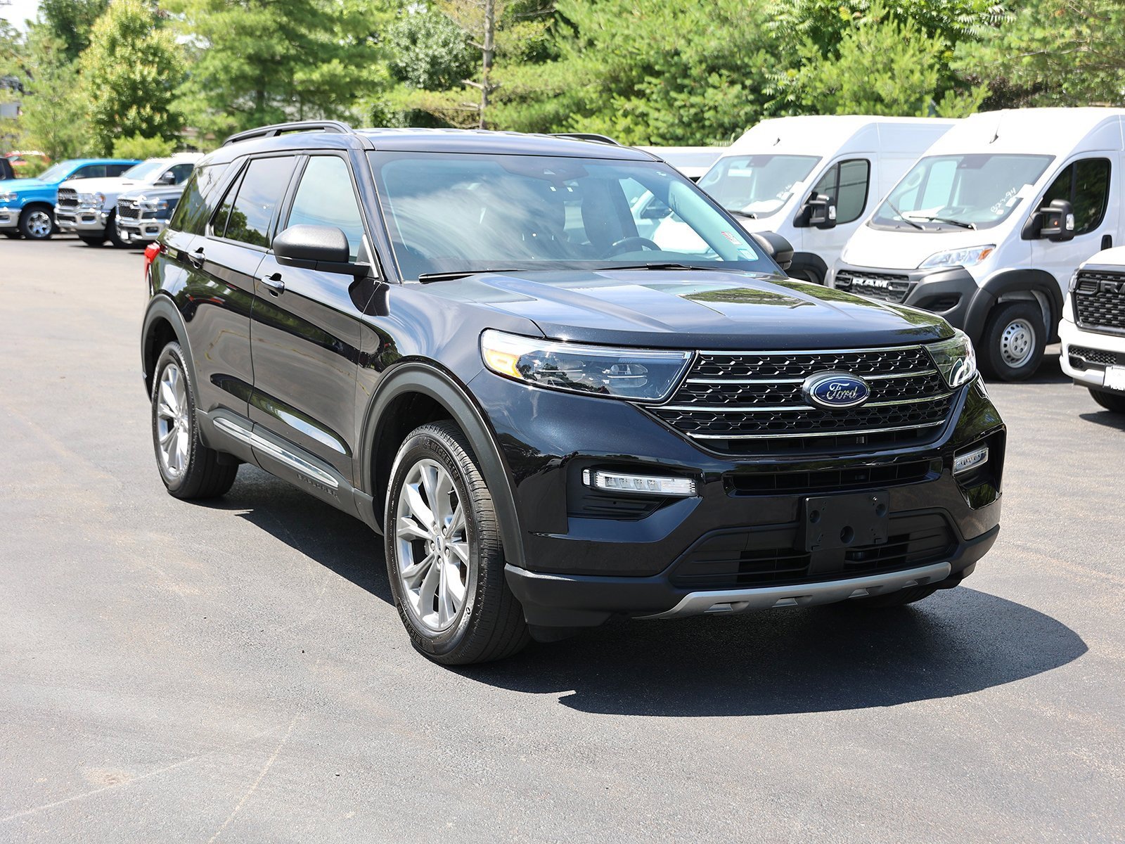 Used 2022 Ford Explorer XLT w/ Equipment Group 202A