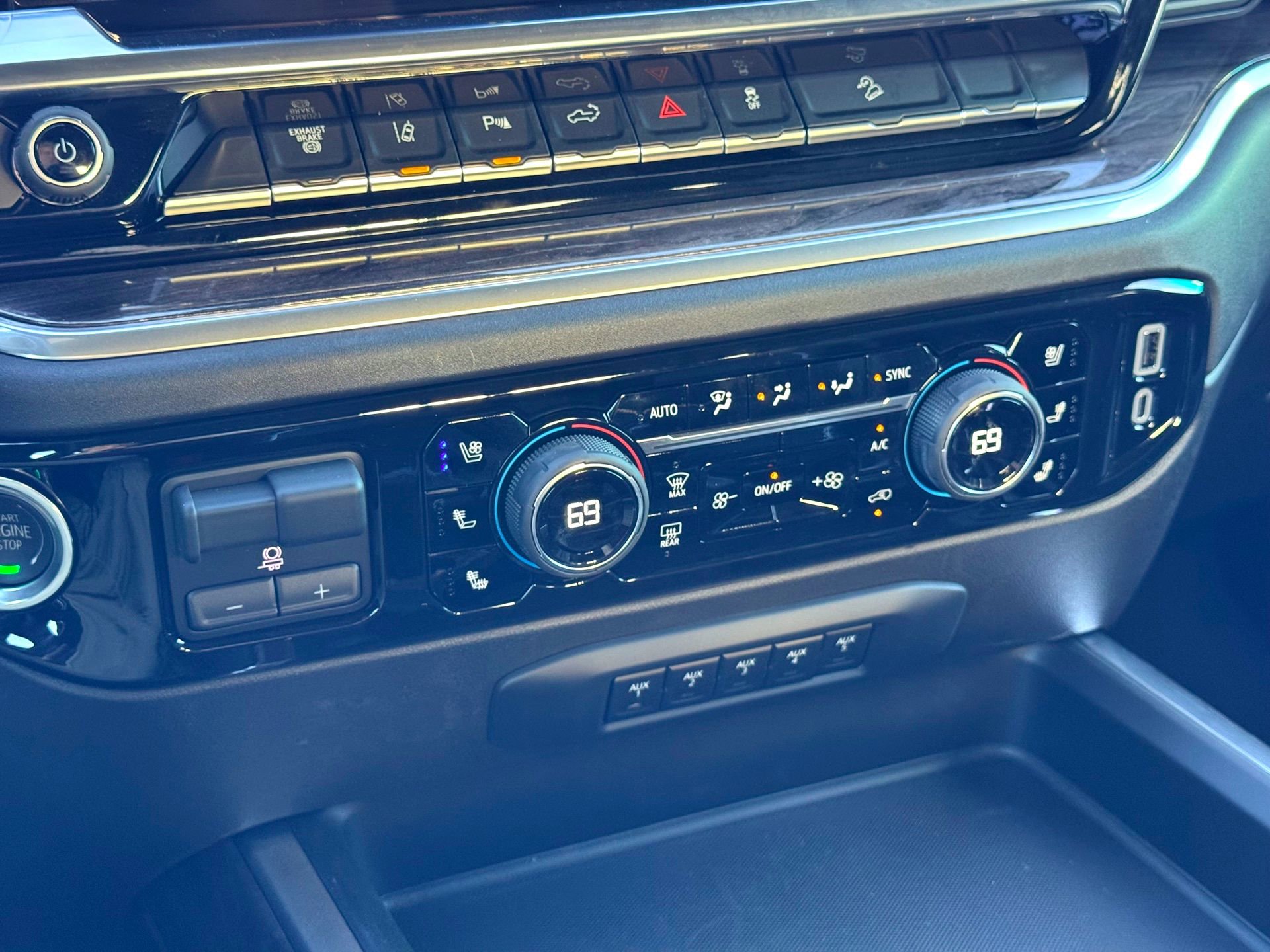 New 2026 Chevrolet Silverado 2500 LTZ w/ Trail Boss Package image 34